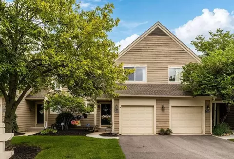 3385 Fishinger Mill Dr, Hilliard, OH 43026
