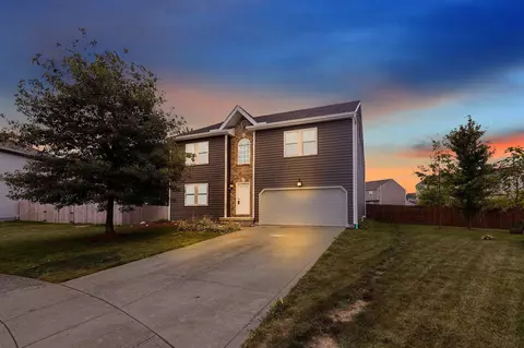 121 Yukon Dr, Commercial Point, OH 43116