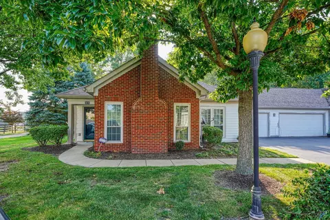3670 Colonial Dr, Hilliard, OH 43026