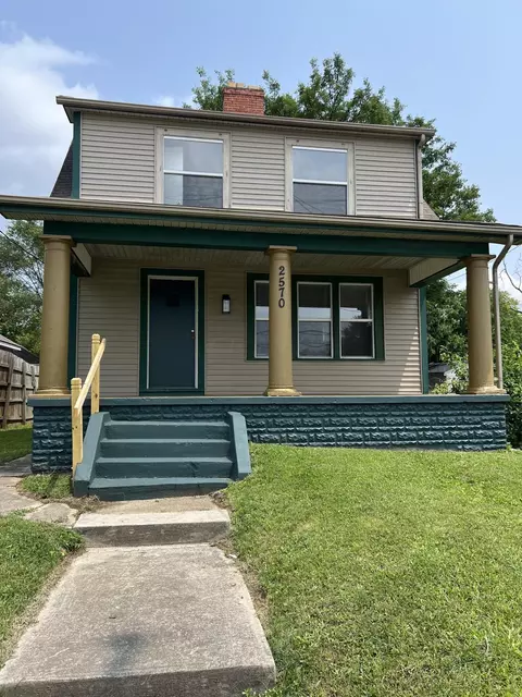 2570 Lockbourne Rd, Columbus, OH 43207
