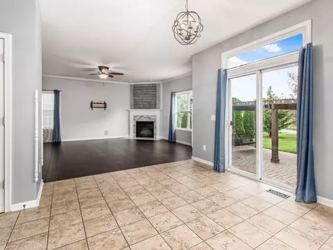 793 Salinger Dr, Lithopolis, OH 43136 photo 12