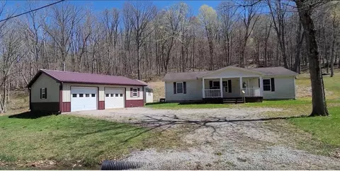 1500 Edgington Rd, South Salem, OH 45681