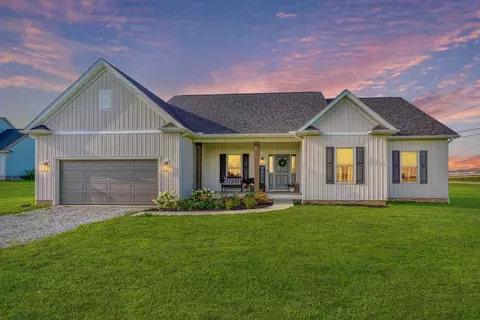 8671 Alspach Rd NW, Lancaster, OH 43130