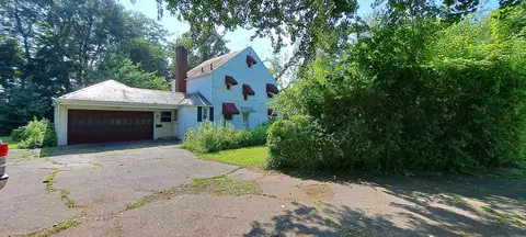 100 Deo Dr, Newark, OH 43055