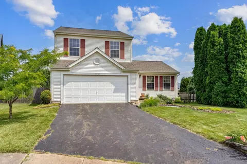 5230 Winchester Crossing Ct, Canal Winchester, OH 43110