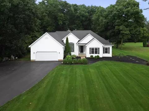 3255 Liberty Rd, Delaware, OH 43015