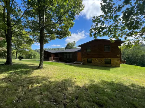 10279 Fallsburg Rd NE, Newark, OH 43055