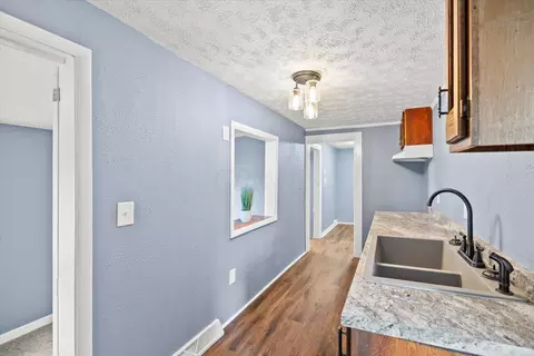 543 S Scioto St, Circleville, OH 43113 photo 8