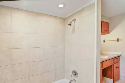 3545 Eakin Rd, Columbus, OH 43204 photo 18