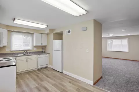 3545 Eakin Rd, Columbus, OH 43204 photo 10