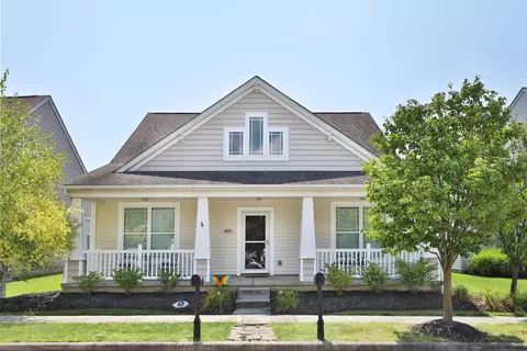 4620 Snowy Meadow Dr, Grove City, OH 43123