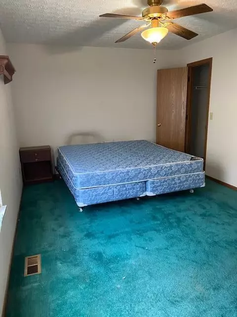 900 Robmeyer Dr, Columbus, OH 43207 photo 7