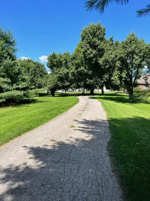 3750 Spangler Rd, Columbus, OH 43207
