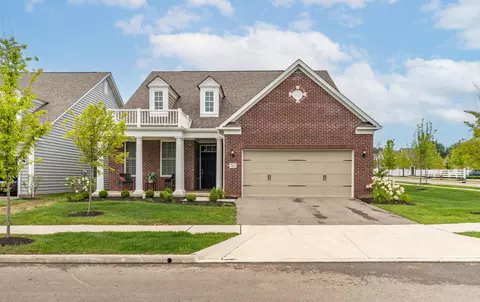 7652 Parkside Dr, New Albany, OH 43054