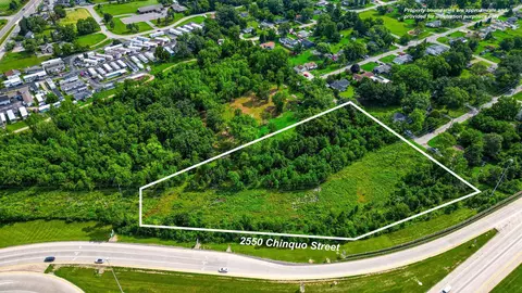 2550 Chinquo St, Grove City, OH 43123