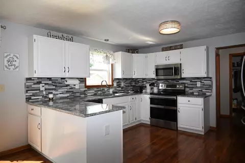 3305 Gooding Rd, Marion, OH 43302 photo 17