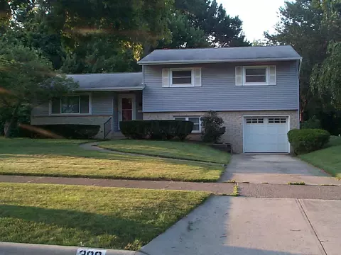 398 Catawba Ave, Westerville, OH 43081