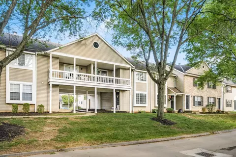 7904 Meadowhaven Blvd #32, Columbus, OH 43235