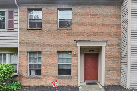 2480 Mason Village Ct, Columbus, OH 43232
