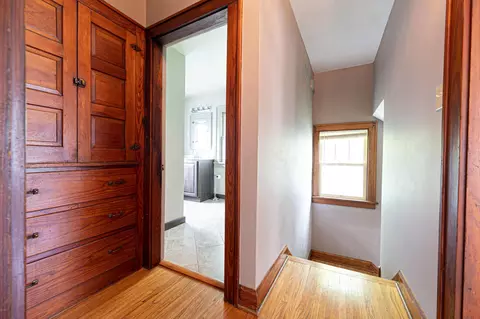 97 E Blake Ave, Columbus, OH 43202 photo 22
