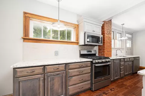 97 E Blake Ave, Columbus, OH 43202 photo 12