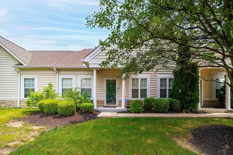 6082 New Albany Rd W #2, New Albany, OH 43054
