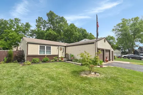 6296 Rosebay Ct, Westerville, OH 43081