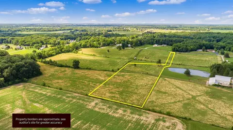 988 Case Rd, Delaware, OH 43015