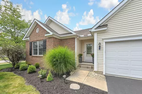 711 Redwood Valley Dr, Blacklick, OH 43004