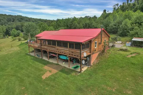 15582 Long Run Rd, Laurelville, OH 43135