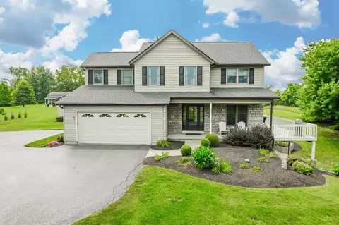 3313 Bickel Church Rd NW, Baltimore, OH 43105