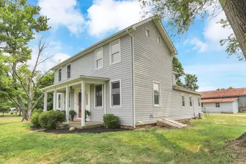 907 Dunkel Rd, Circleville, OH 43113 photo 6
