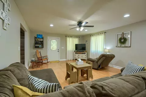 335 Pine Ridge Rd, Jackson, OH 45640 photo 19
