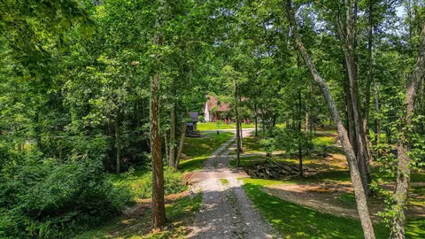 335 Pine Ridge Rd, Jackson, OH 45640 photo 5
