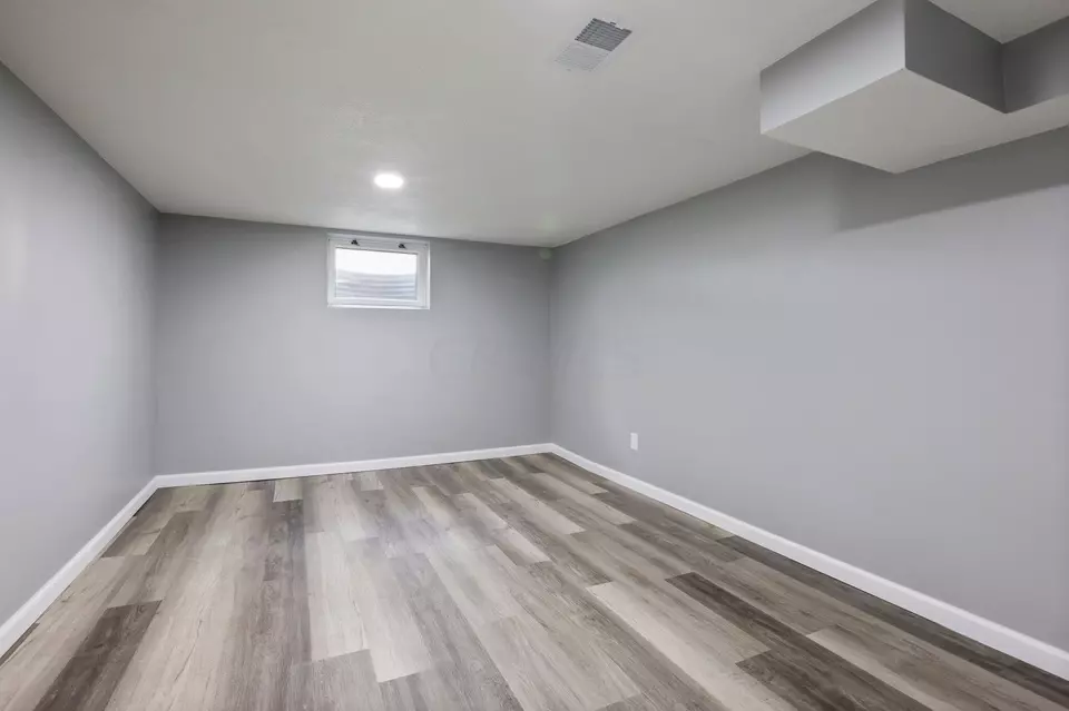  1778 Kenny Rd, Columbus, OH 43212 photo 32