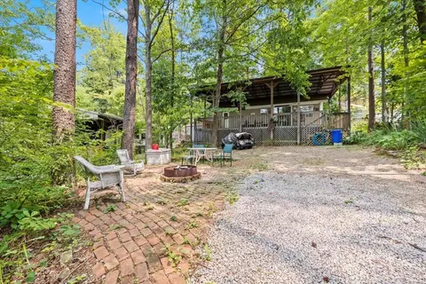 73 Pineywoods Trl, Logan, OH 43138
