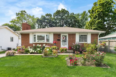 157 Lennox Ave, Columbus, OH 43228