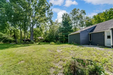 100 E Pawnee Dr, Powell, OH 43065 photo 32