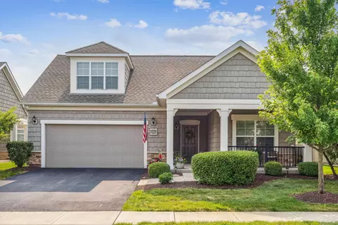 6851 Garden View Dr, Westerville, OH 43082