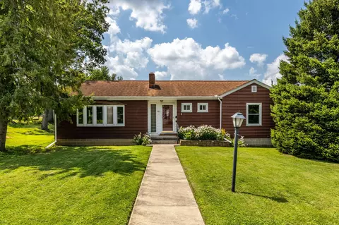 301 S Mill St, Baltimore, OH 43105