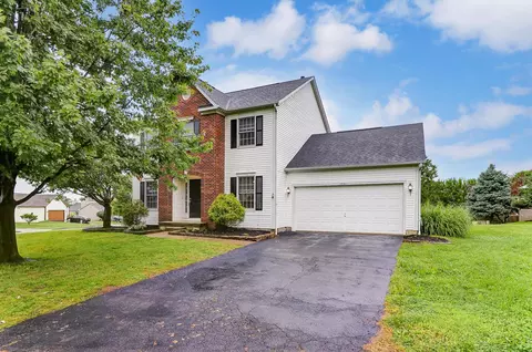 1531 Bush Hill Dr, Lancaster, OH 43130