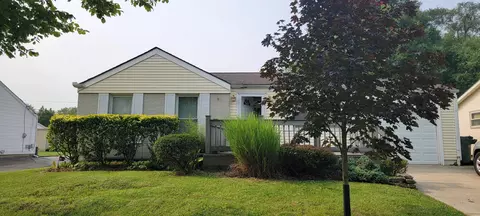1445 Cardwell Sq S, Columbus, OH 43229