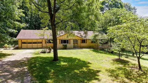 1779 Jones Rd, Granville, OH 43023