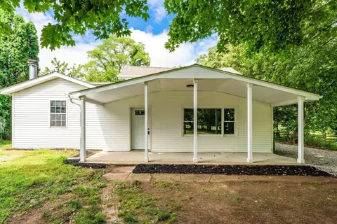 9521 Outville Rd, Kirkersville, OH 43033