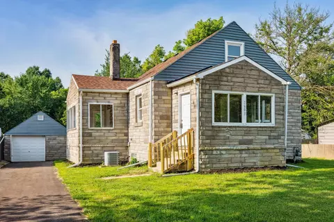 1603 Dewberry Rd, Columbus, OH 43207