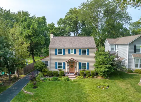 184 E Schreyer Pl, Columbus, OH 43214