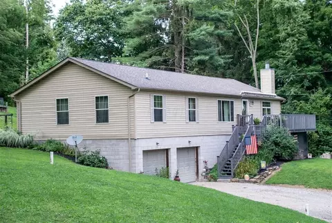 44459 Lloydsville St, Saint Clairsville, OH 43950
