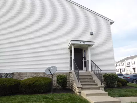 8286 Deering Oaks Dr, Blacklick, OH 43004