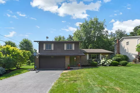 107 Cottswold Dr, Delaware, OH 43015