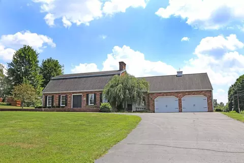 900 Everview Dr, Mount Vernon, OH 43050